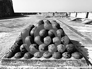 Cannonball Pyramid photo